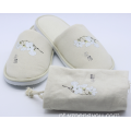 Hotel interno fechado Eva Slipper com bolsa